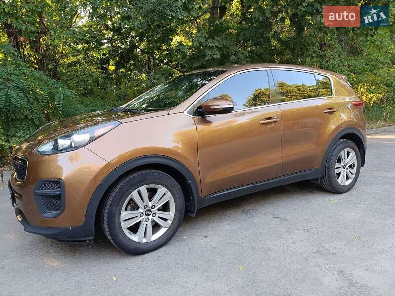Внедорожник / Кроссовер Kia Sportage 2016 в Днепре фото 7 Внедорожник / Кроссовер Kia Sportage 2016 в Днепре