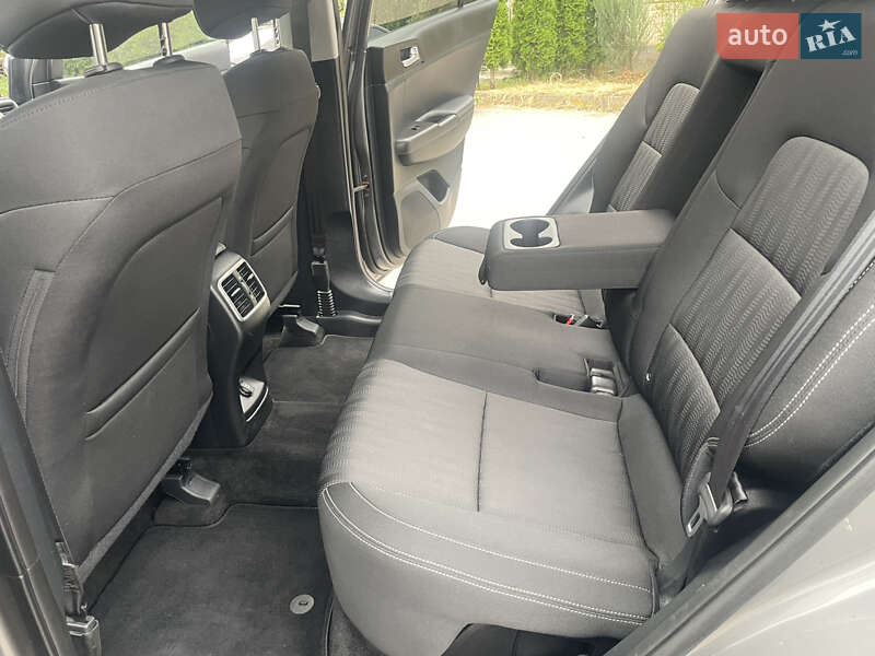 Позашляховик / Кросовер Kia Sportage 2017 в Вінниці