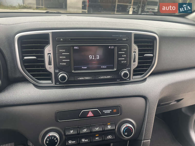 Позашляховик / Кросовер Kia Sportage 2017 в Вінниці