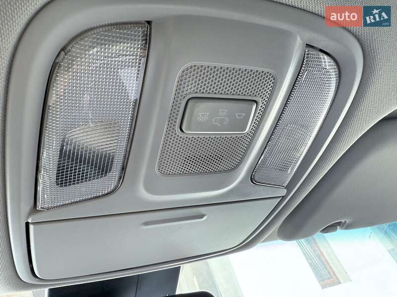 Внедорожник / Кроссовер Kia Sportage 2017 в Хусте