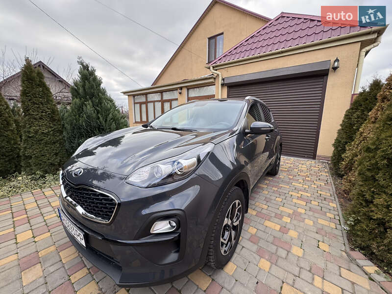 Позашляховик / Кросовер Kia Sportage 2021 в Южному