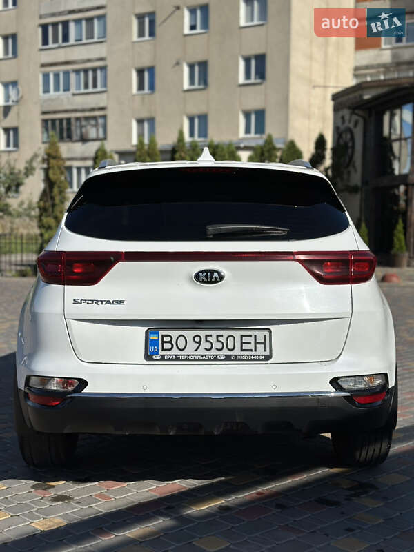 Внедорожник / Кроссовер Kia Sportage 2021 в Тернополе