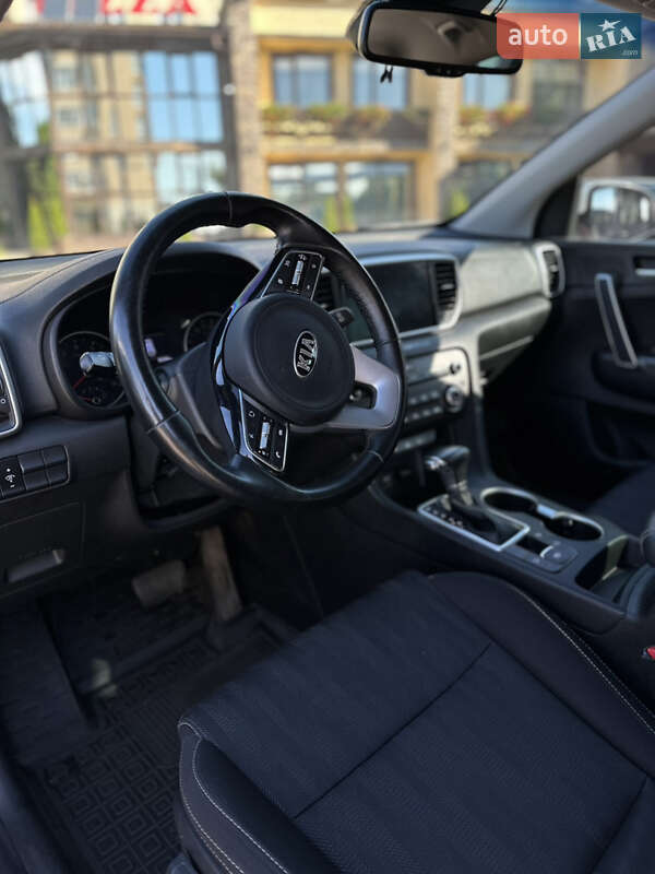 Внедорожник / Кроссовер Kia Sportage 2021 в Тернополе