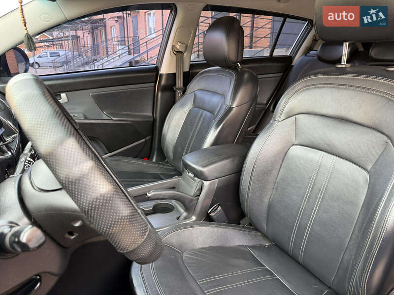 Позашляховик / Кросовер Kia Sportage 2012 в Борисполі