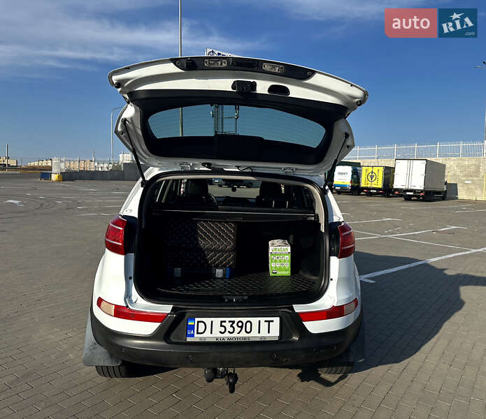 Позашляховик / Кросовер Kia Sportage 2011 в Одесі