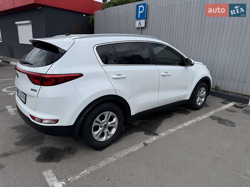 Позашляховик / Кросовер Kia Sportage 2017 в Києві