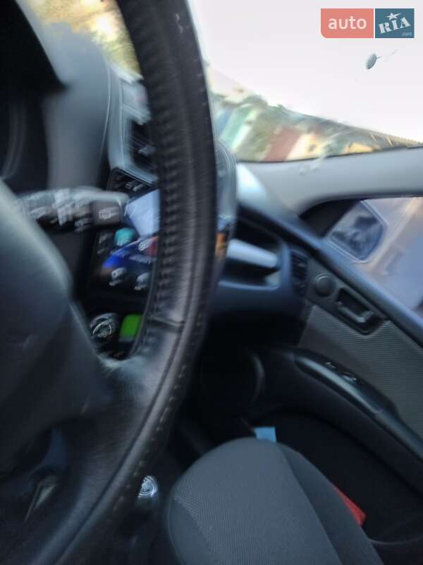 Внедорожник / Кроссовер Kia Sportage 2009 в Тернополе