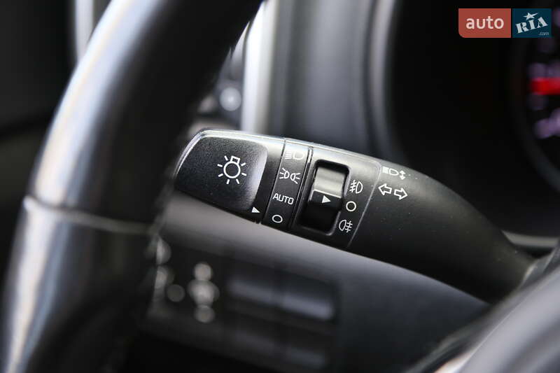 Внедорожник / Кроссовер Kia Sportage 2018 в Киеве фото 23 Внедорожник / Кроссовер Kia Sportage 2018 в Киеве