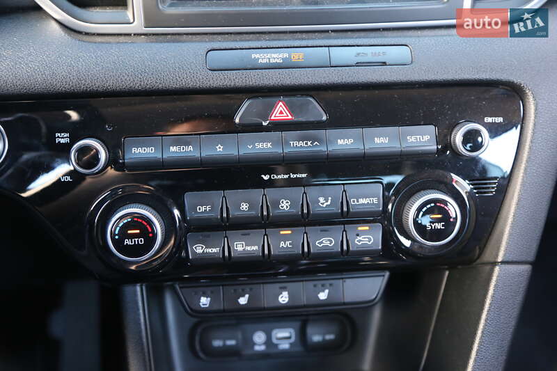 Внедорожник / Кроссовер Kia Sportage 2017 в Киеве фото 20 Внедорожник / Кроссовер Kia Sportage 2017 в Киеве