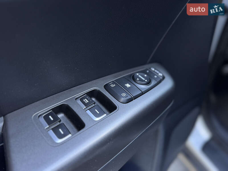 Внедорожник / Кроссовер Kia Sportage 2018 в Одессе