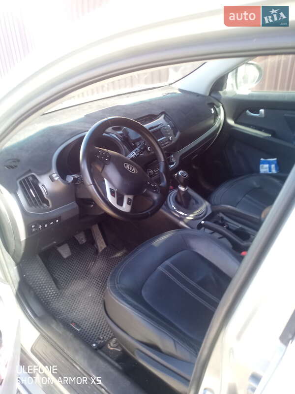 Внедорожник / Кроссовер Kia Sportage 2011 в Львове