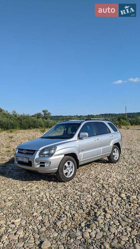 Внедорожник / Кроссовер Kia Sportage 2007 в Калуше
