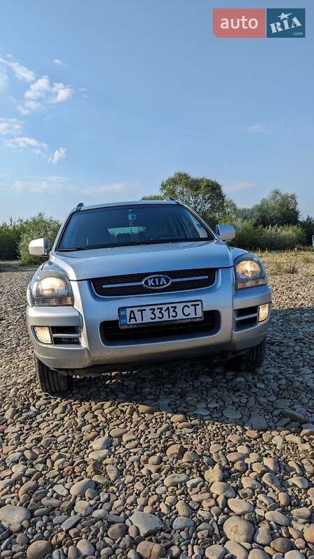 Внедорожник / Кроссовер Kia Sportage 2007 в Калуше