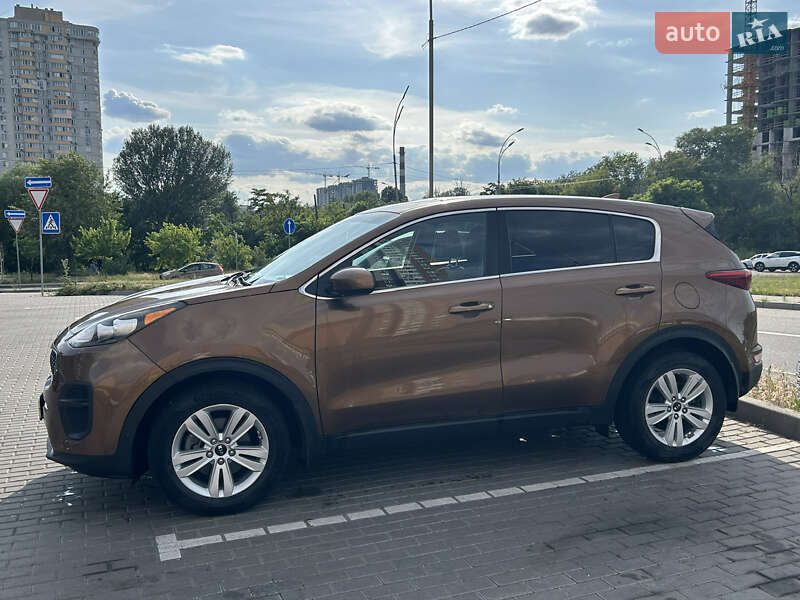 Внедорожник / Кроссовер Kia Sportage 2017 в Киеве