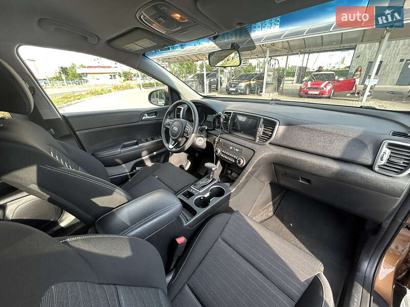 Внедорожник / Кроссовер Kia Sportage 2017 в Киеве