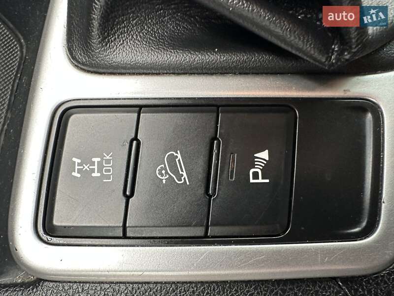 Внедорожник / Кроссовер Kia Sportage 2016 в Радехове