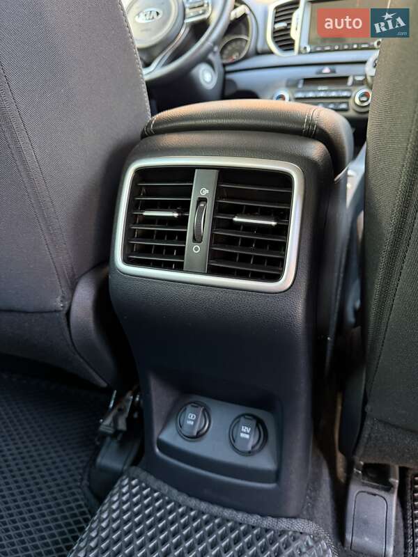 Позашляховик / Кросовер Kia Sportage 2017 в Сумах фото 44 Позашляховик / Кросовер Kia Sportage 2017 в Сумах