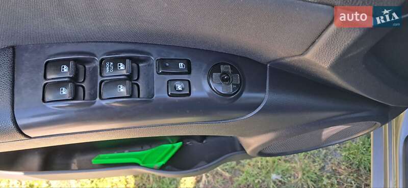 Внедорожник / Кроссовер Kia Sportage 2008 в Летичеве