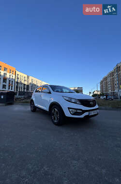 Внедорожник / Кроссовер Kia Sportage 2012 в 