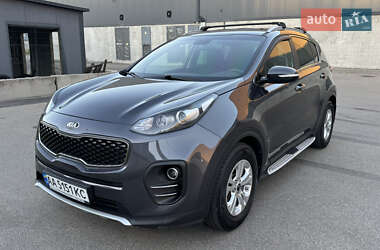 Внедорожник / Кроссовер Kia Sportage 2016 в Киеве