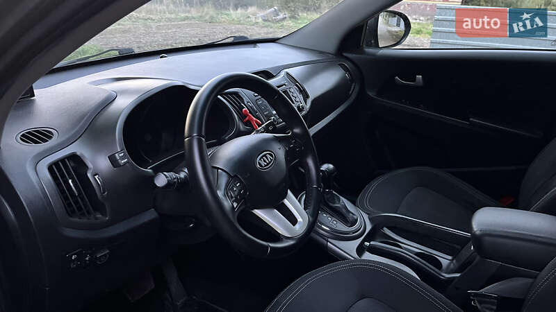 Внедорожник / Кроссовер Kia Sportage 2013 в Запорожье