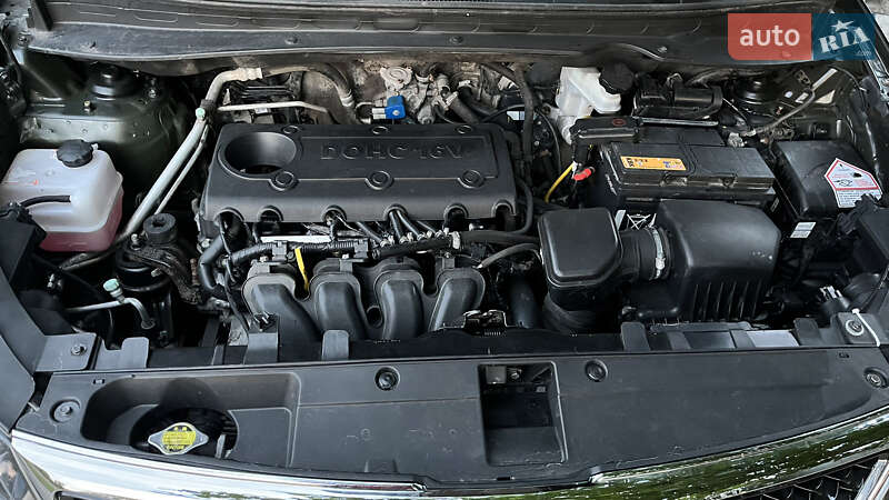 Внедорожник / Кроссовер Kia Sportage 2013 в Запорожье