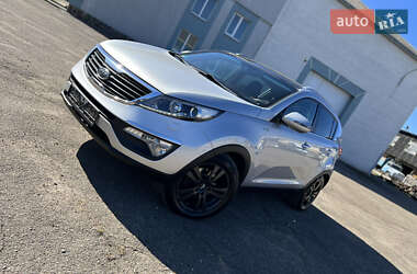 Позашляховик / Кросовер Kia Sportage 2011 в Луцьку