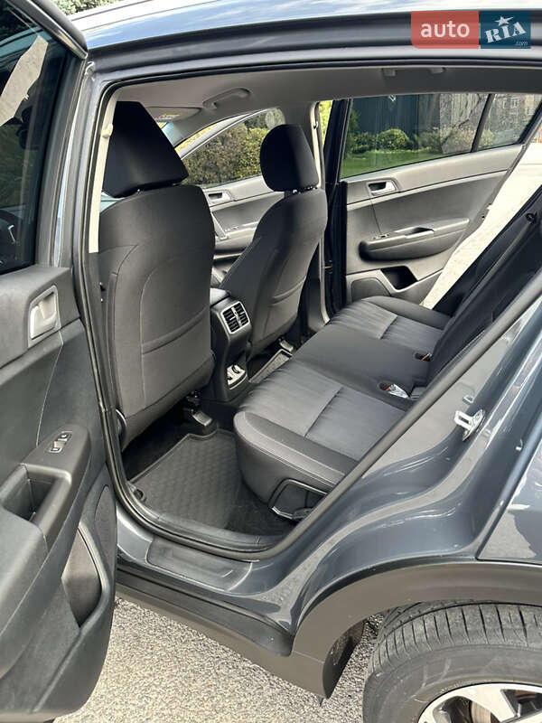 Внедорожник / Кроссовер Kia Sportage 2020 в Днепре фото 17 Внедорожник / Кроссовер Kia Sportage 2020 в Днепре