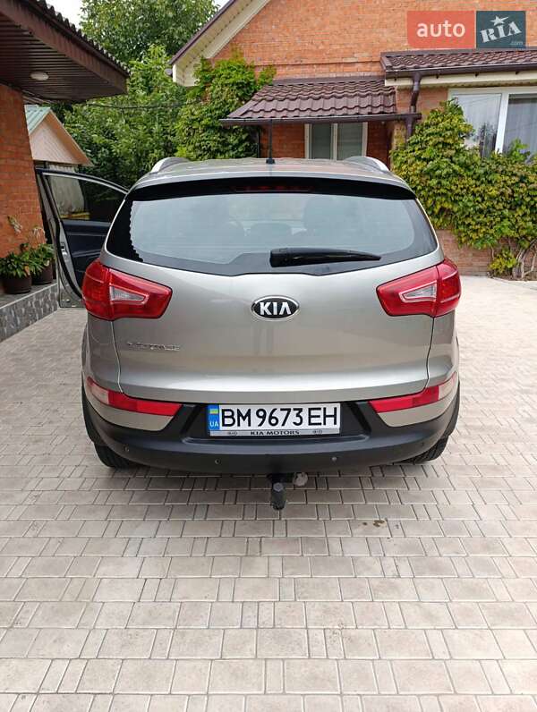 Внедорожник / Кроссовер Kia Sportage 2012 в Ахтырке