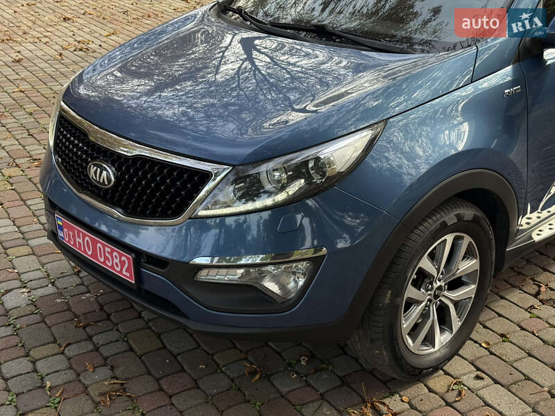 Внедорожник / Кроссовер Kia Sportage 2014 в Тячеве