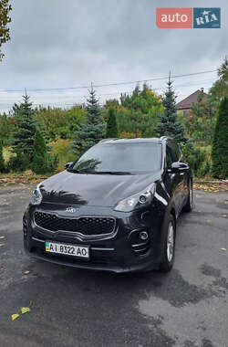 Внедорожник / Кроссовер Kia Sportage 2016 в Вышгороде