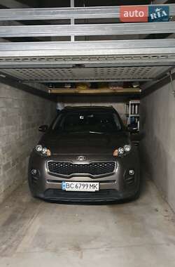 Внедорожник / Кроссовер Kia Sportage 2017 в Львове