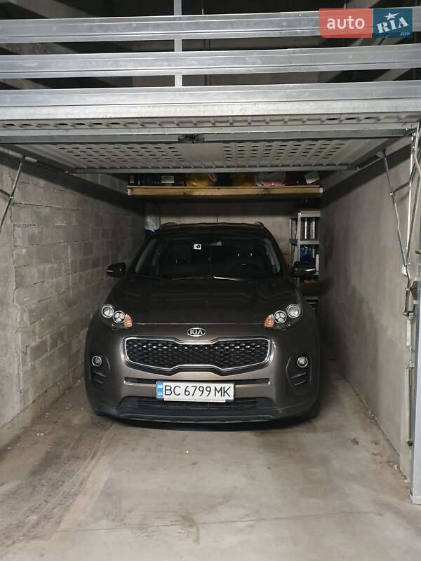 Внедорожник / Кроссовер Kia Sportage 2017 в Львове