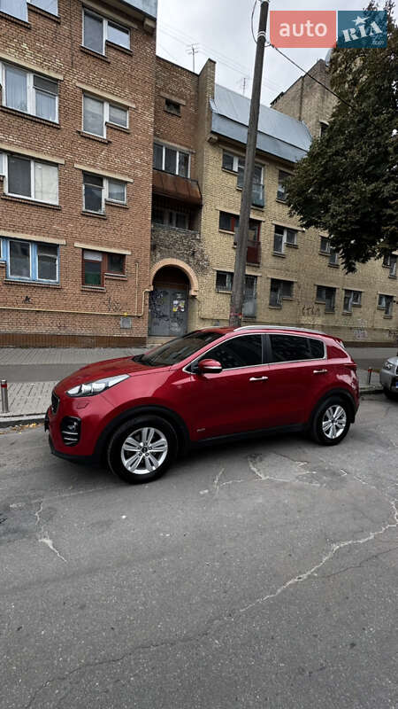 Внедорожник / Кроссовер Kia Sportage 2016 в Киеве