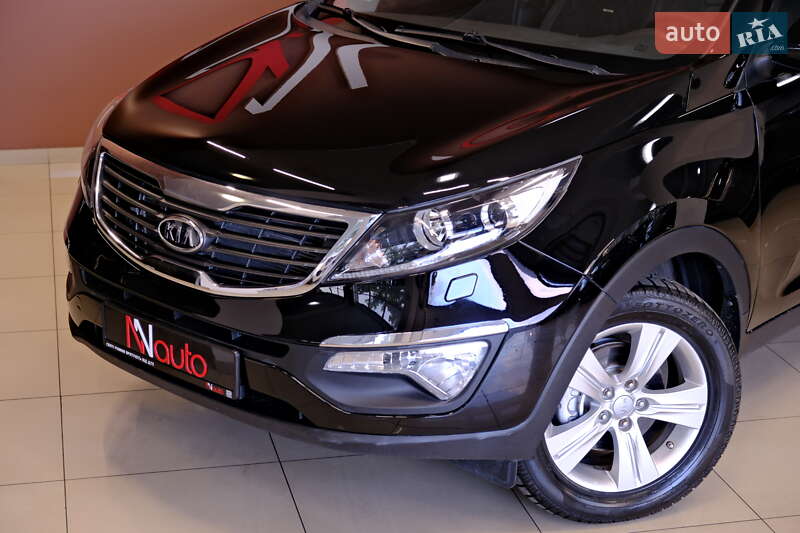 Позашляховик / Кросовер Kia Sportage 2012 в Одесі