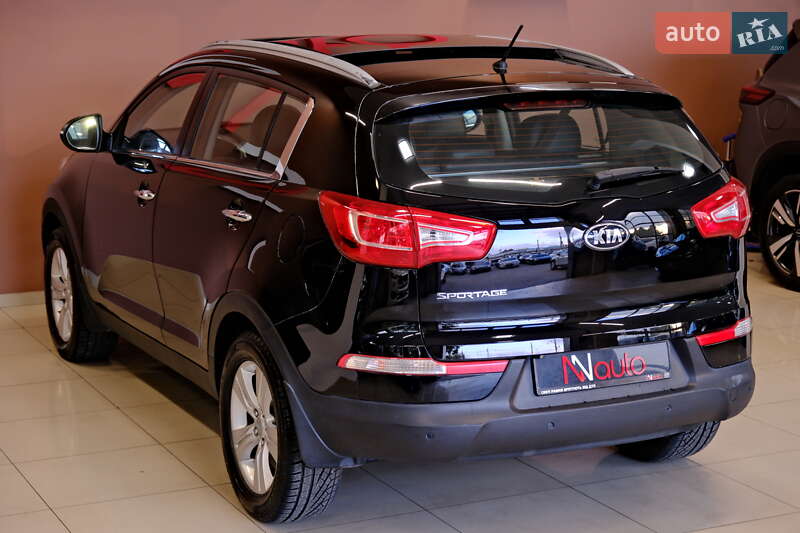 Позашляховик / Кросовер Kia Sportage 2012 в Одесі