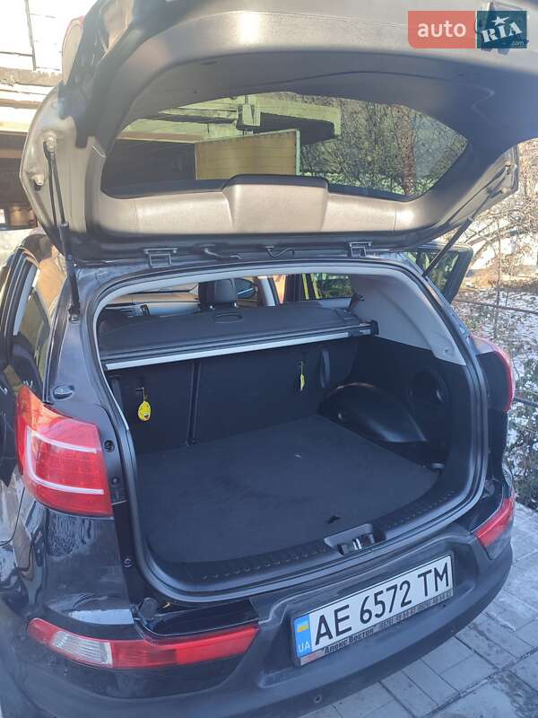 Внедорожник / Кроссовер Kia Sportage 2012 в Днепре