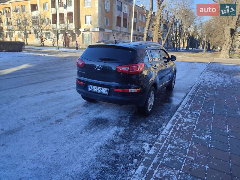 Внедорожник / Кроссовер Kia Sportage 2012 в Днепре