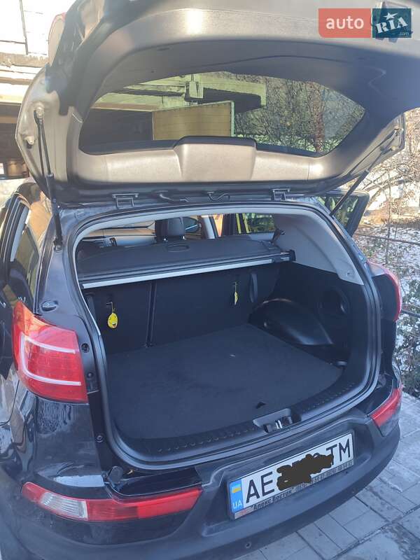Внедорожник / Кроссовер Kia Sportage 2012 в Днепре