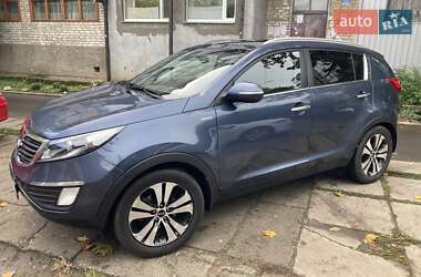 Позашляховик / Кросовер Kia Sportage 2012 в Миколаєві
