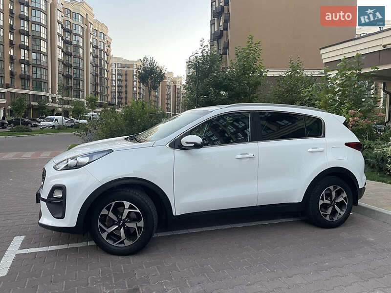 Позашляховик / Кросовер Kia Sportage 2020 в Києві фото 15 Позашляховик / Кросовер Kia Sportage 2020 в Києві