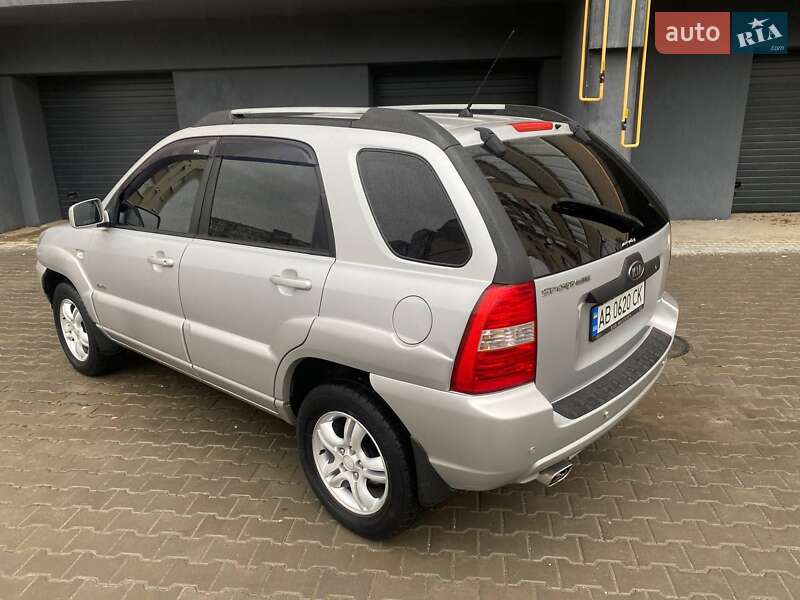 Позашляховик / Кросовер Kia Sportage 2007 в Вінниці