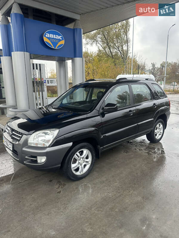 Позашляховик / Кросовер Kia Sportage 2007 в Новій Водолагі