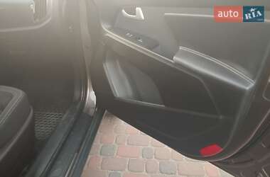 Внедорожник / Кроссовер Kia Sportage 2012 в Городке