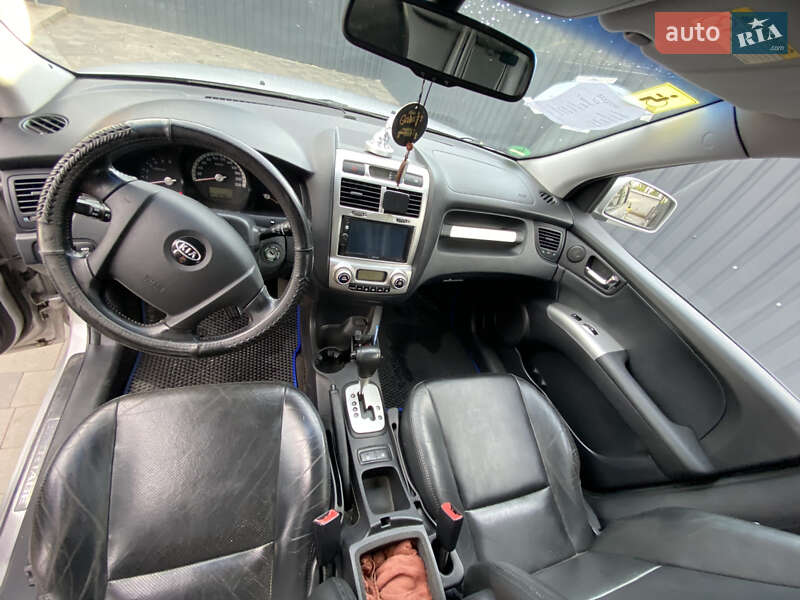 Внедорожник / Кроссовер Kia Sportage 2005 в Павлограде фото 10 Внедорожник / Кроссовер Kia Sportage 2005 в Павлограде