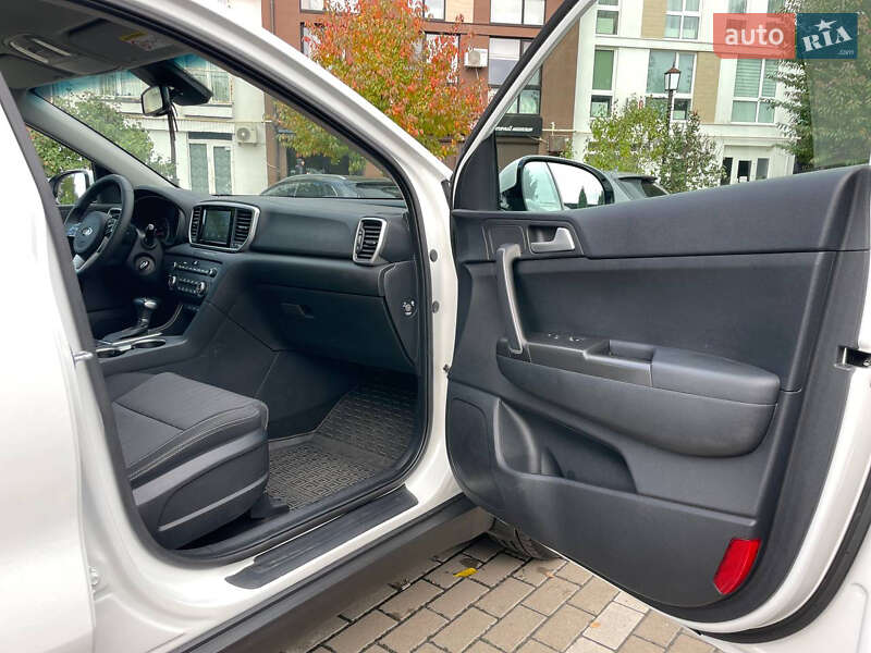 Внедорожник / Кроссовер Kia Sportage 2019 в Киеве