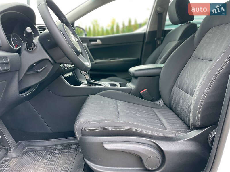 Внедорожник / Кроссовер Kia Sportage 2019 в Киеве