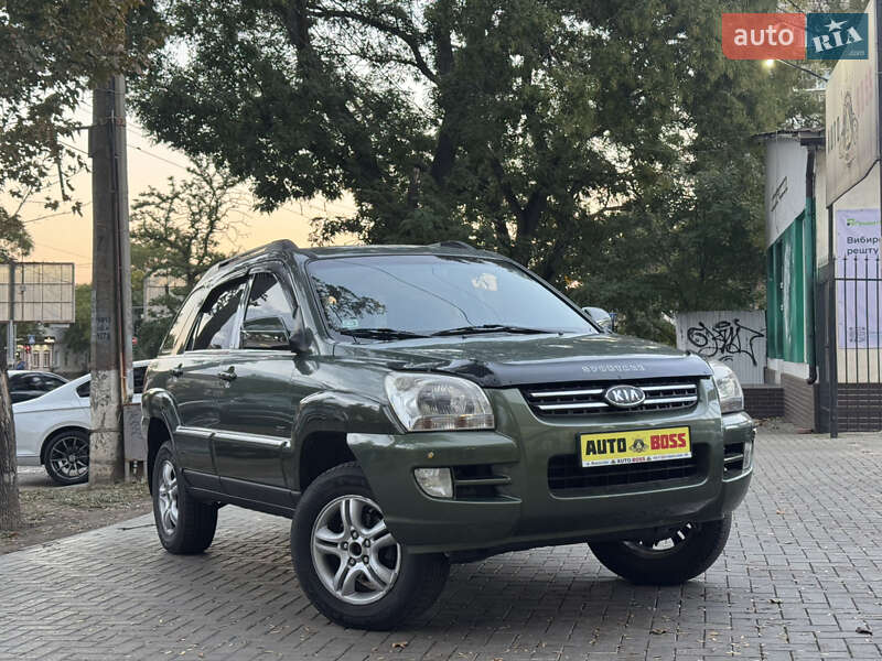 Позашляховик / Кросовер Kia Sportage 2005 в Миколаєві