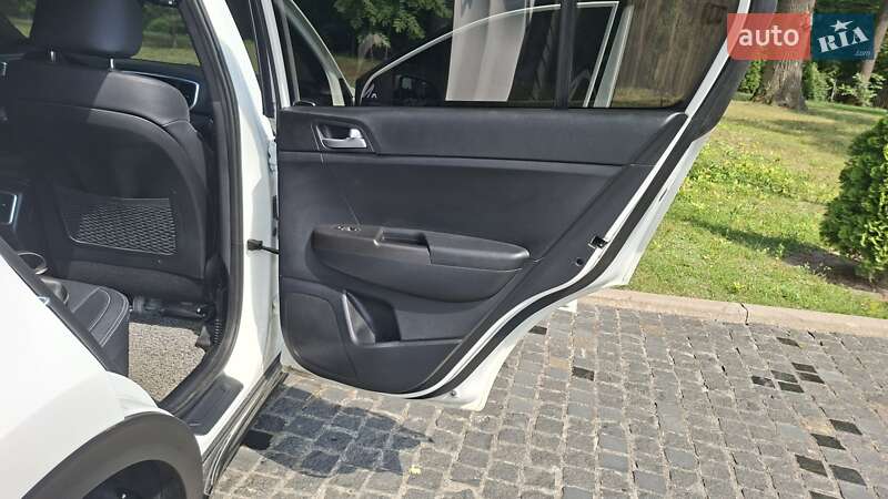 Внедорожник / Кроссовер Kia Sportage 2020 в Киеве