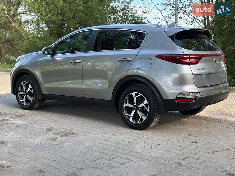 Позашляховик / Кросовер Kia Sportage 2021 в Києві фото 4 Позашляховик / Кросовер Kia Sportage 2021 в Києві